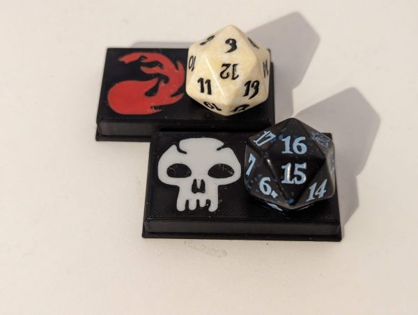 Customizable D20 Holder - Personalize Your Colors! (Magic: The Gathering, Lorcana, etc)