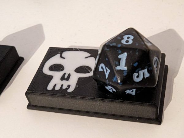 Customizable D20 Holder - Personalize Your Colors! (Magic: The Gathering, Lorcana, etc) - Image 2