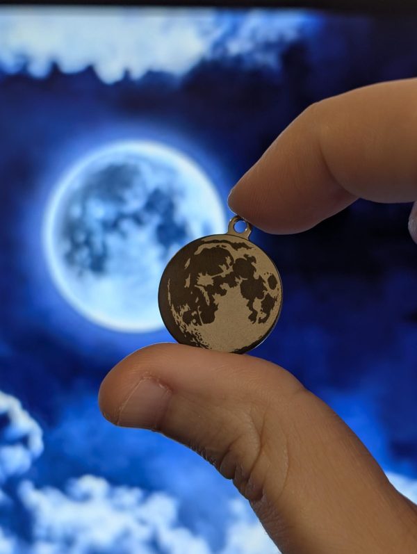 Mini Moon Metal Keychain - Lunar Charm for Astronomers & Space Lovers - Image 4