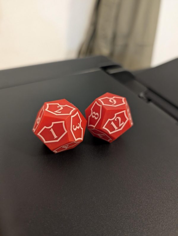 1x Custom Oversized Magic: The Gathering MTG Planeswalker Loyalty Spindown D12 Dice - Perfect for Tracking Your Game Progress! (MTG) - Image 2