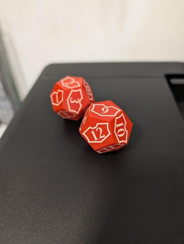 1x Custom Oversized Magic: The Gathering MTG Planeswalker Loyalty Spindown D12 Dice - Perfect for Tracking Your Game Progress! (MTG) - Image 4